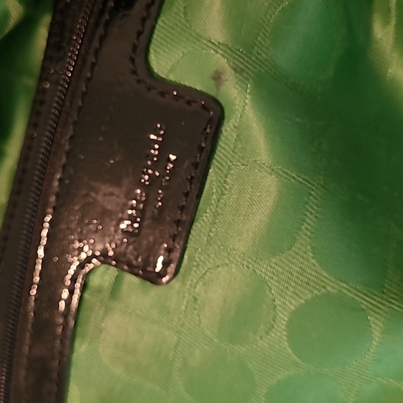 Kate Spade Black Nylon Patent Leather Quilted Puffer Top Handle Shoulder Bag - Picture 9 of 16